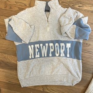 Brandy melville Newport half zip